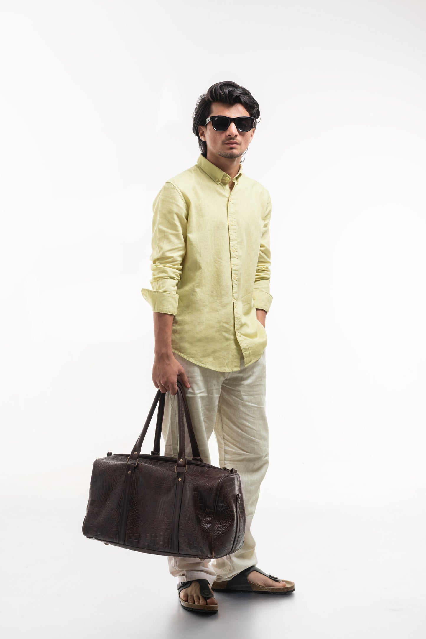Men’s Premium Light Olive Linen Shirt – Lightweight & Breathable Summer Essential